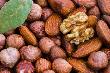 Almonds, walnuts and hazelnuts. Without shell. Bay leaf