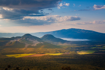 摩周湖の展望台から望む10月の屈斜路湖