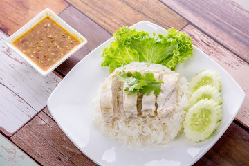 Rice streamed with chicken