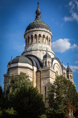 orthodoxe Kathedrale in der modernen Stadt Cluj-Napoca