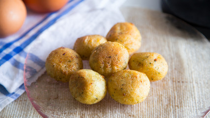 Fried fish croquettes