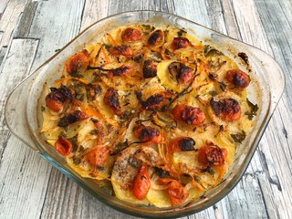 Rice potatoes and artichokes baked meal