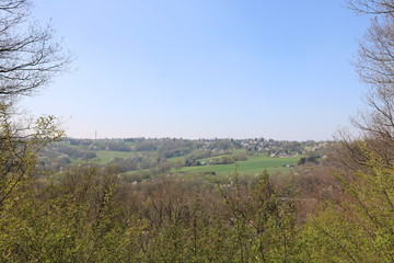 Blick auf Ortschaft von Solingen in der Natur
