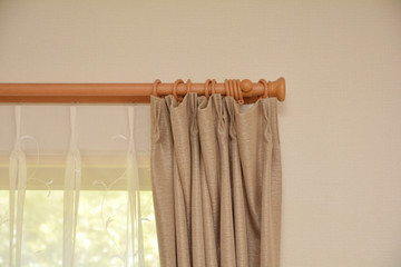 カーテンレール