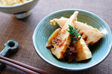 タケノコの土佐煮