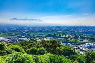 東名高速道路・富士川サービスエリア・愛鷹山、静岡県富士市岩淵にて