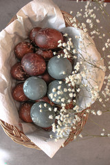 Easter egg with flowers