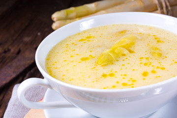 Delicious spring white asparagus soup