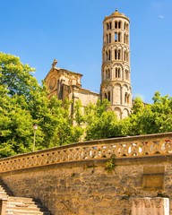L'&eacute;glise de Uz&egrave;s, un des plus beaux villages de France, dans le Gard