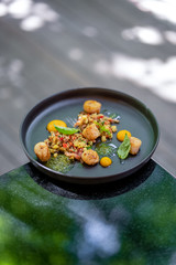Scallop with stew and mango sauce