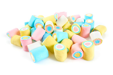 Fototapeta na wymiar colorful marshmallow isolated on white