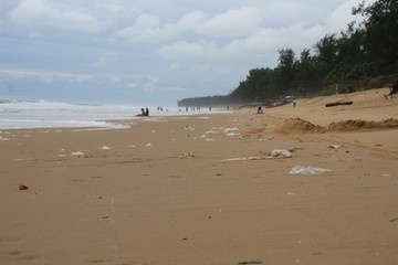 Thailand Strand verschmutzt
