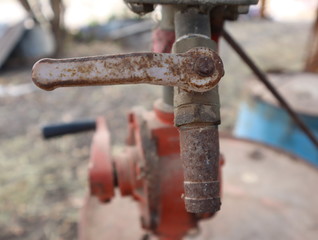 Fuel tank shut-off valve, not used for a long time until rusting.