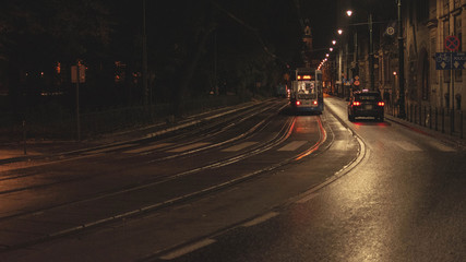 Krakowska ulica nocą © Mateu_K