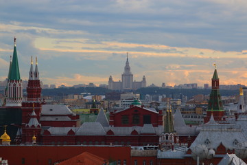 Fototapeta premium beautiful view of the streets of Moscow