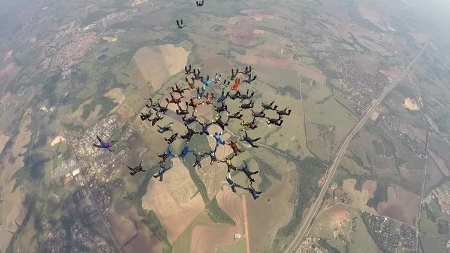 Skydiving big group getting together