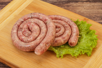 Raw sausage ring for grill