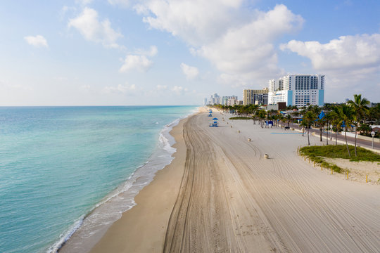 Aerial Photo Hollywod Beach No People Stay At Home Coronavirus Covid 19 Pandemic 2020