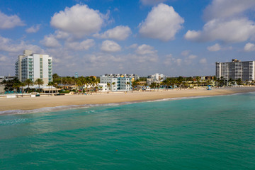 Coronavirus Covid 19 shut down clean beaches Hollywood FL USA