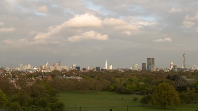 Day to night shot of London as seen from Primrose Hill.