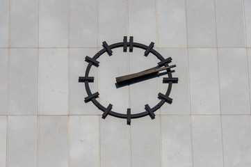 Time figure on the wall