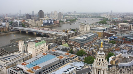 Obraz premium London. View of the Central part of the city from the observation deck of St. Paul's Cathedral