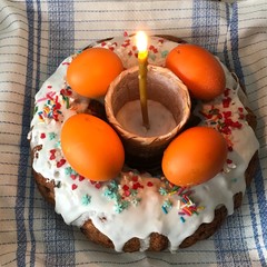 easter cake with eggs