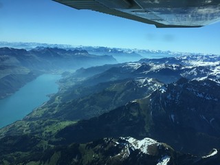 Flug über die Schweiz