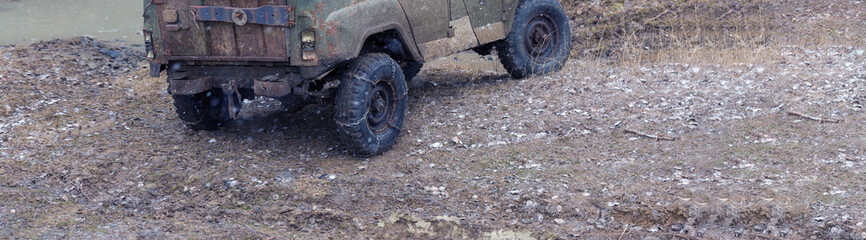 Russian SUV, Off-road vehicle slips, Stuck in the river