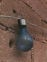 foco recargable con el sol 