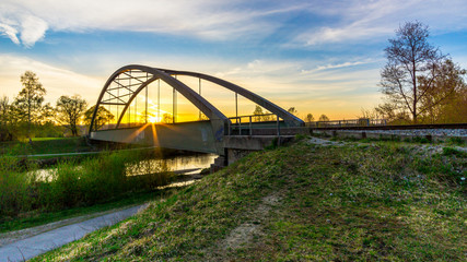 Fototapeta na wymiar Bahnbrücke