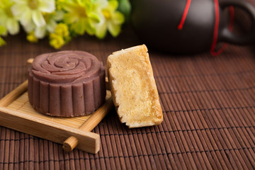 Moon cake