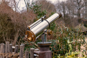 Feststehendes Fernrohr