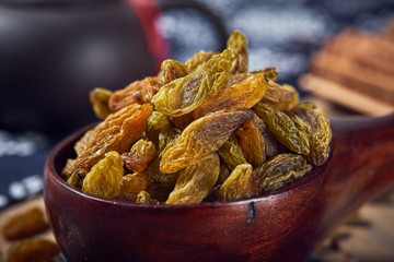 Dried raisins in a container