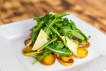 arugula with potatoes