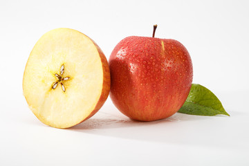 red apple