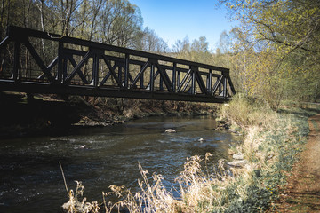 Brücke über Fluss
