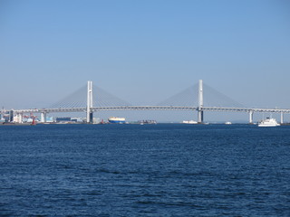 横浜市西区みなとみらいの臨港パークから見た横浜ベイブリッジ　Yokohama Bay Bridge