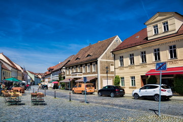 lübbenau, deutschland - marktplatz in der altstadt