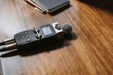 Sound recorder for a podcast