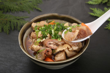 牛すじ煮込み