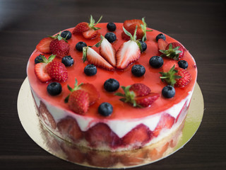 Fraisier, gâteau aux fraises