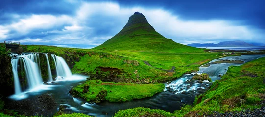 Acrylic prints Kirkjufell Kirkjufell mountain and waterfall