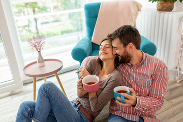 Couple drinking tea