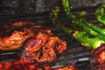 Schweinestake auf Grill