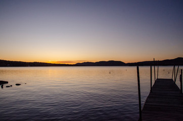 Fototapeta na wymiar twilight lake