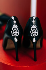 high-heeled shoes for girls