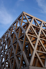 STRUTTURA RETICOLARE DI LEGNO