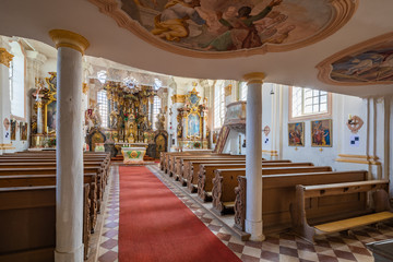 Fototapeta na wymiar Kirche, Wallfahrskirche, Mariä Heimsuchung, Innen, Anzenberg, Massing, Landkreis Rottal-Inn, Niederbayern, Bayern, Deutschland