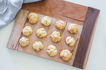 Traditional Chinese Almond Cookies